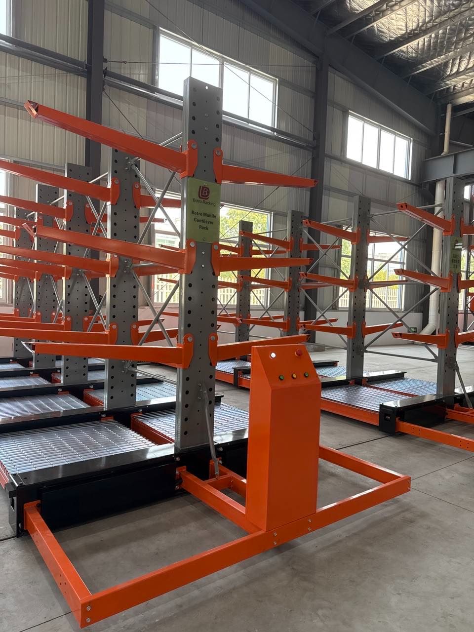 Mobile Cantilever Racking1